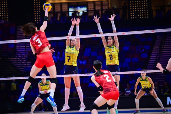 VNL 2024 Putri: Brasil Mati-Matian Meladeni Jepang, 5 Set - JPNN.COM