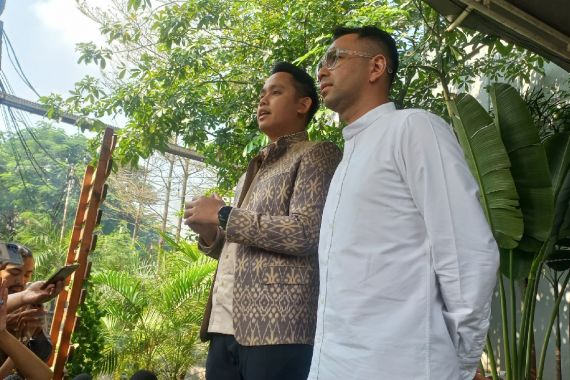 Foto Baliho Raffi Ahmad dan Dico Ganinduto Tersebar di Jawa Tengah, Begini Faktanya - JPNN.COM