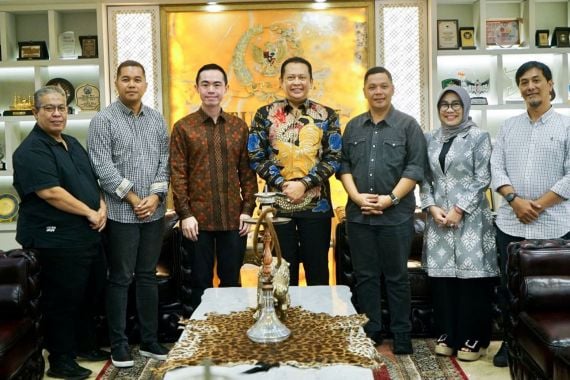 Bamsoet Dorong Perbanyak Film Nasional Bertema Kebangsaan Seperti 'Anak Kolong' FKPPI - JPNN.COM