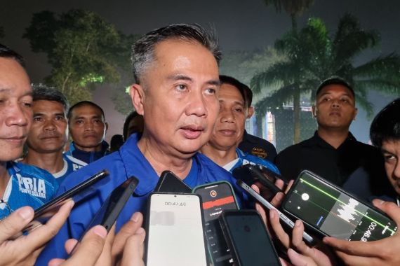 Pj Gubernur Jabar Beri Selamat kepada Persib Bandung, Ada Pesan untuk Bobotoh - JPNN.COM