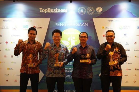Chandra Asri Group Borong Penghargaan di Ajang Top CSR Award 2024 - JPNN.COM