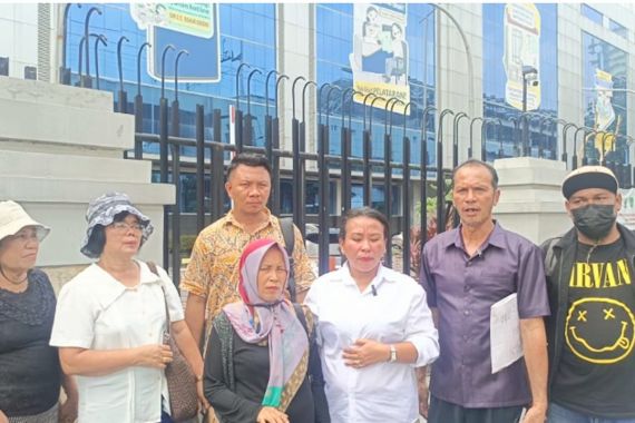 Perwakilan Warga Sulut Korban Mafia Tanah Menagih Janji Menteri AHY, Presiden Jokowi dan Kapolri - JPNN.COM