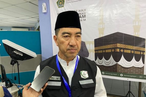 4 Jemaah Calon Haji Embarkasi Batam Meninggal di Tanah Suci - JPNN.COM