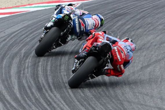 Penyebab Motor Marc Marquez Berasap di Race MotoGP Italia - JPNN.COM