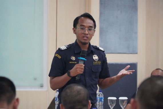 Lewat Kegiatan Ini, Bea Cukai Ajak Para Calon Pekerja Migran Memahami Aturan Kepabeanan - JPNN.COM