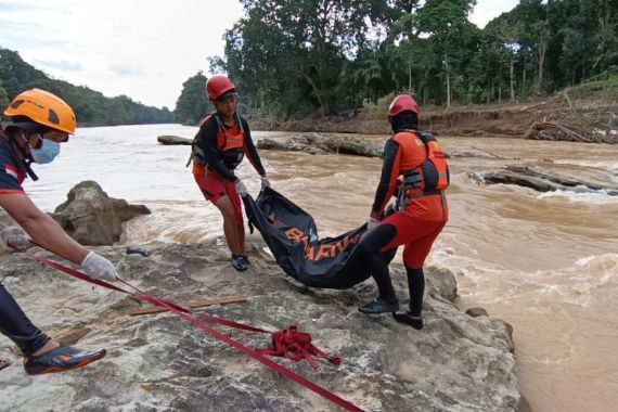 Tim SAR Gabungan Temukan Pemancing yang Tenggelam di Sungai Ogan  - JPNN.COM