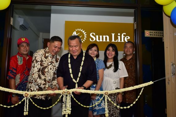 Pertegas Komitmen Bisnis di Jatim, Sun Life Indonesia Resmikan Kantor Pemasaran Mandiri di Malang - JPNN.COM