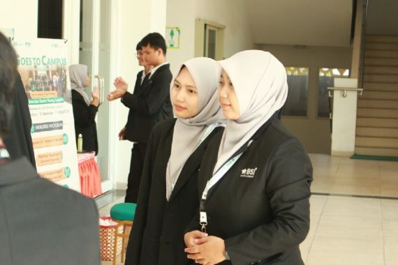 5 Ribu Lebih Pelajar & Mahasiswa Mendapat Beasiswa BSI   - JPNN.COM