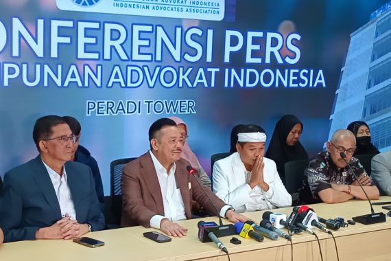 Otto Hasibuan Sebut Peradi Bakal Bantu Terpidana Kasus Vina Cirebon Ajukan PK - JPNN.COM