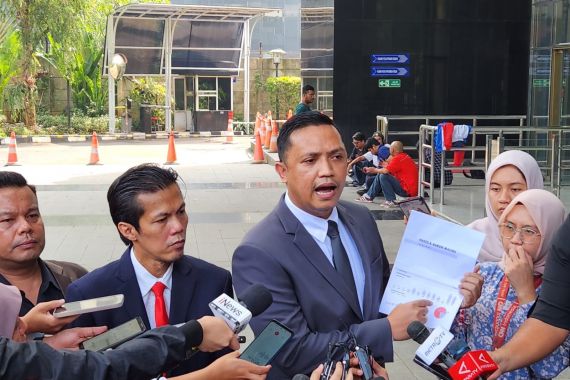 Ronny Menduga Tujuan KPK Bukan Penegakan Hukum, Tetapi Menguasai Dokumen Pilkada PDIP - JPNN.COM