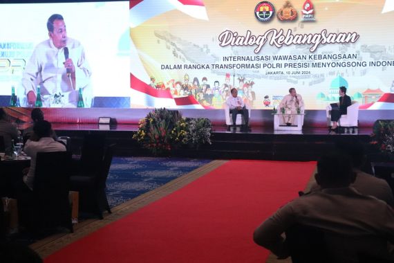 Habib Lutfi Ajak Masyarakat Dorong Polri Makin Profesional - JPNN.COM