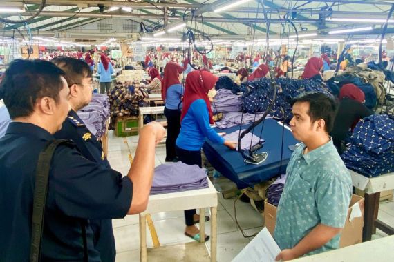 Bea Cukai Banten dan Tanjung Emas Kuatkan Dukungan Terhadap Industri Lewat CVC - JPNN.COM