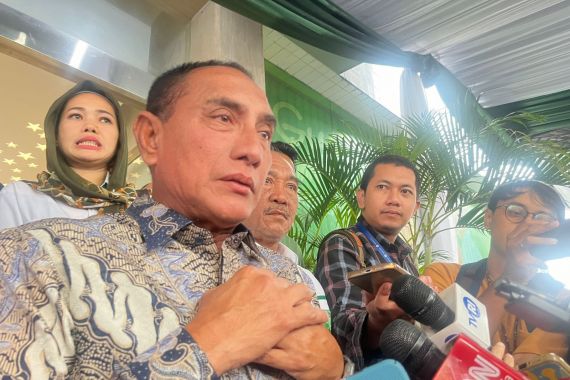Edy Rahmayadi Enggak Takut Lawan Menantu Presiden Jokowi Bobby Nasution - JPNN.COM