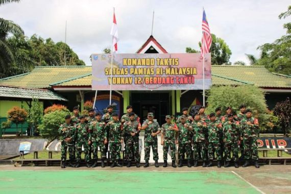 Brigjen TNI Luqman: Satgas Pamtas Jangan Lengah Menjaga Perbatasan RI-Malaysia - JPNN.COM