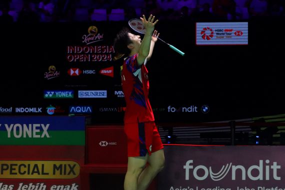 Shi Yu Qi Juara Indonesia Open 2024, Viktor Axelsen Tergusur dari Nomor Satu Dunia? - JPNN.COM