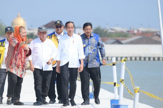 Telan Biaya Rp 386 Miliar, Tanggul Laut Semarang Mampu Menahan Rob 30 Tahun - JPNN.COM