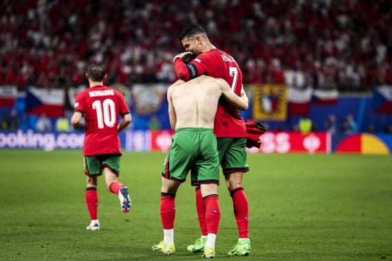 Portugal vs Prancis: Cristiano Ronaldo cs Punya Kenangan Manis dan Mimpi Buruk - JPNN.COM