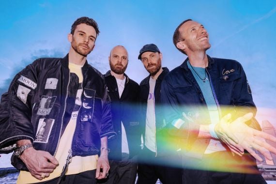 Coldplay Produksi Album Baru Dari Bahan Limbah - JPNN.COM