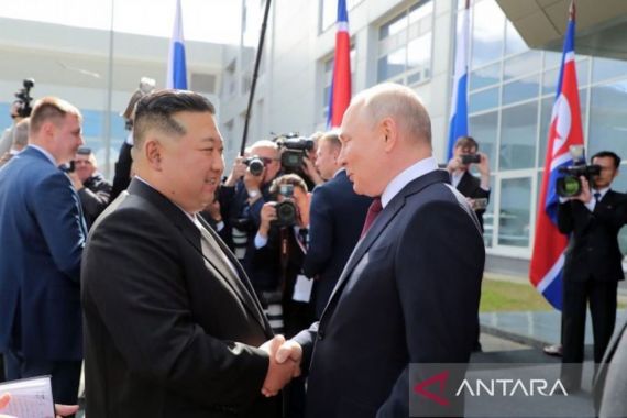 Pertama Kali dalam 24 Tahun, Vladimir Putin Kunjungi Korea Utara - JPNN.COM