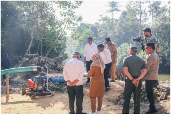 Berkat Bantuan Pompa Air, Nana Sudjana: Pengairan Lahan Pertanian di Klaten Bisa Tercukupi - JPNN.COM