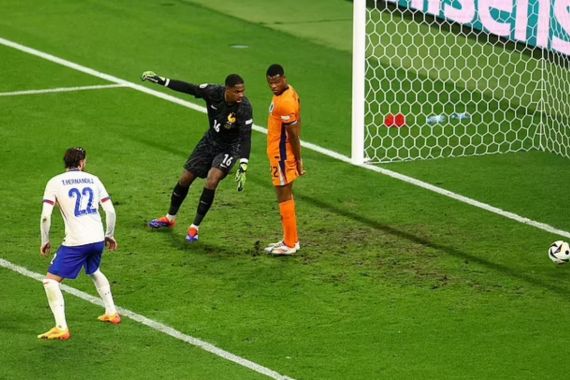 Kenapa Gol Belanda ke Gawang Prancis Tidak Sah? Kontroversial! - JPNN.COM