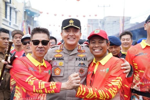 Kabar Terbaru Bupati Rohil dan Wakilnya setelah Nyaris Adu Jotos - JPNN.COM