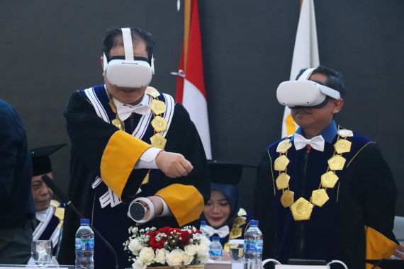 Perdana, UNSIA Gelar Wisuda Menggunakan Metaverse - JPNN.COM