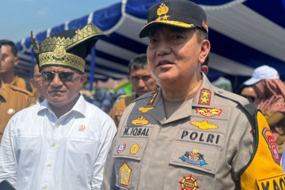 Polda Riau Perangi Narkoba di Pesisir Negeri, Kepala BNN RI: Ini Sangat Berarti Bagi Bangsa - JPNN.COM