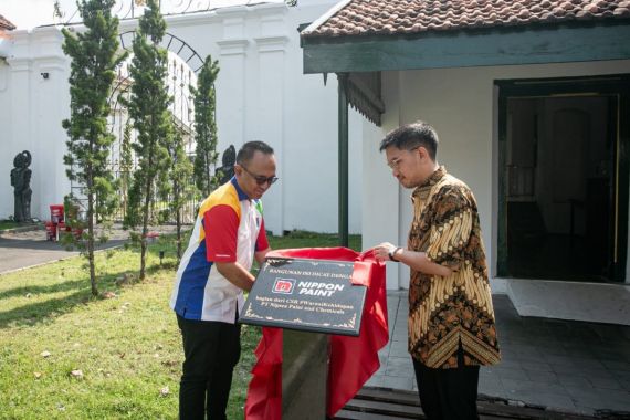 Turut Melestarikan Cagar Budaya, Nippon Paint Percantik Pura Mangkunegaran - JPNN.COM