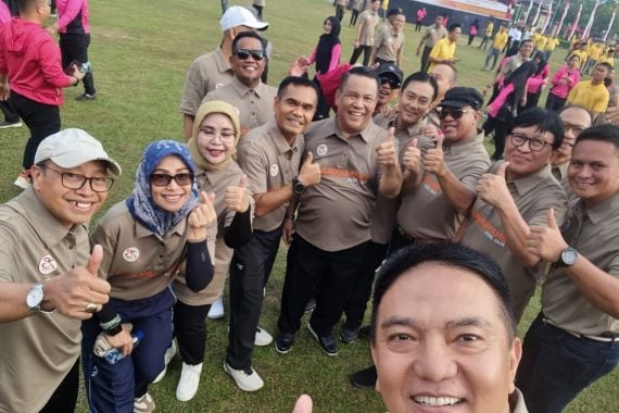 BNN Berikan Penghargaan P4GN kepada Pj Gubernur dan Kapolda Riau - JPNN.COM
