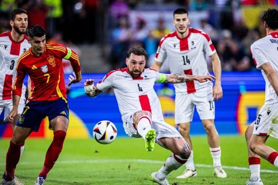 Spanyol vs Georgia: Sempat Dikejutkan, Matador Menggedor - JPNN.COM