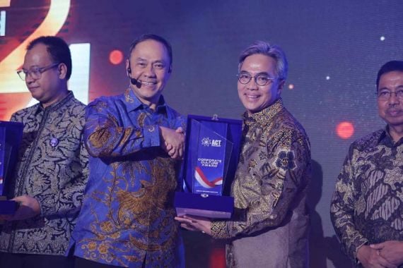 ESQ Gelar Ajang Indonesia Emas Corporate Culture Award - JPNN.COM