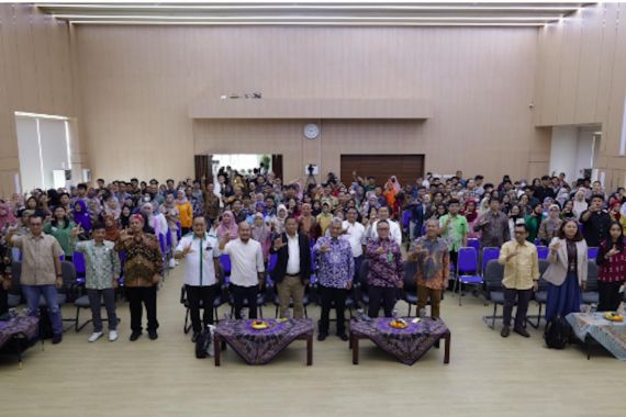 Gandeng Undip, KLHK Ingin Memperkuat Generasi Muda dalam Tata Kelola Karbon dan Kedaulatan Indonesia - JPNN.COM