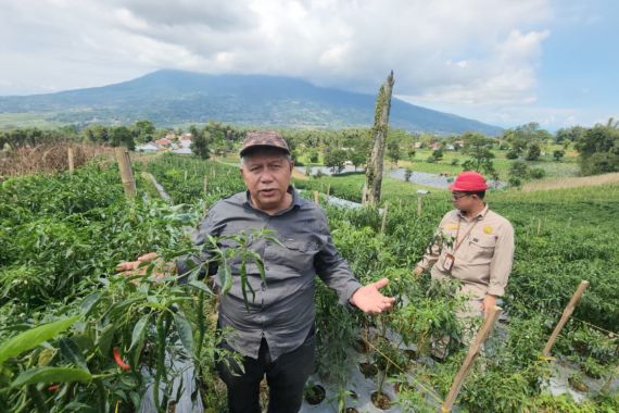 Gandeng Unas, Kementan Kembangkan Kampung Hortikultura Ramah Lingkungan di Sukabumi - JPNN.COM