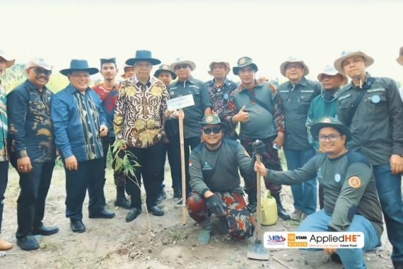 Tanam 500 Pohon, UMSU dan MLH Siap Sukseskan Muktamar Ke-49 Muhammadiyah - JPNN.COM