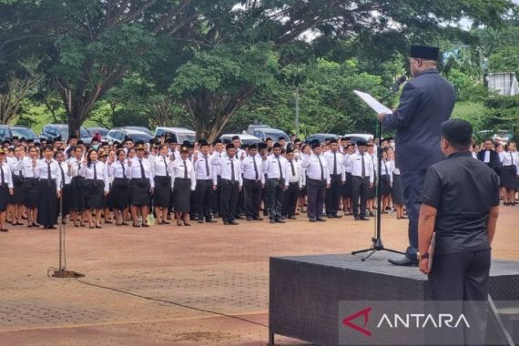 Hari yang Ditunggu-tunggu Honorer Telah Tiba, Menjadi PPPK adalah Berkah - JPNN.COM