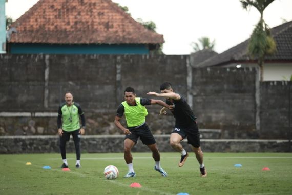 2 Pemain PSS Sleman Cedera, Dokter Tim Ungkap Kondisinya - JPNN.COM