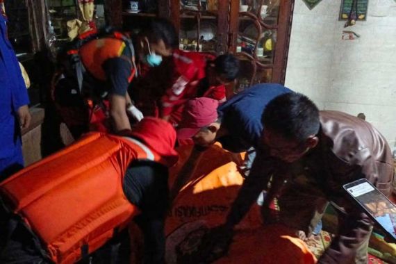 Kernet Speedboat Semoga Jaya Hilang di Sungai Musi Ditemukan Sudah Meninggal Dunia - JPNN.COM