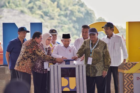 Bendungan Cipanas Diresmikan, Bupati Nina Sebut 6.000 Hektare Sawah Indramayu Dapat Terairi - JPNN.COM