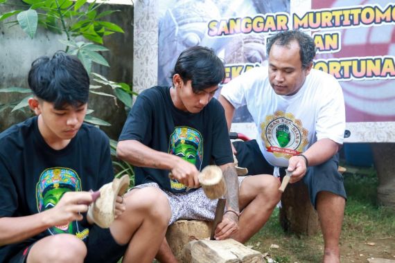 Lestarikan Seni Tradisional, Sanggar Murtitomo Dapat Dukungan APP Group - JPNN.COM