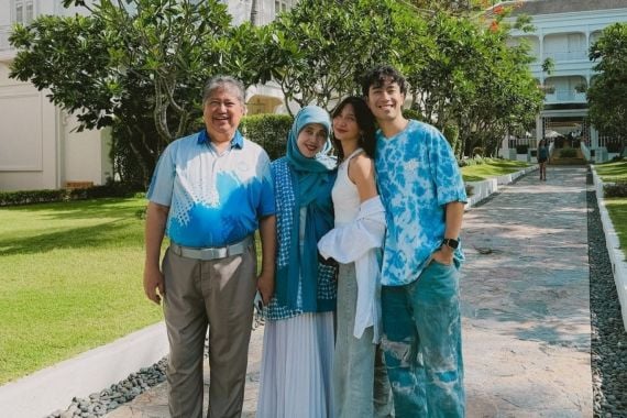 Didampingi Keluarga, Vidi Aldiano Jalani Pengobatan Kanker di Thailand - JPNN.COM