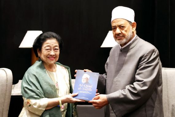 Imam Besar Al Azhar Undang Megawati Berkunjung ke Kota Luxor Mesir - JPNN.COM