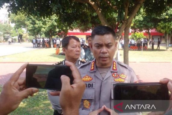 Kombes Hadi: 2 Eksekutor Pembakar Rumah Wartawan di Karo Diupah Rp 1 Juta Per Orang - JPNN.COM