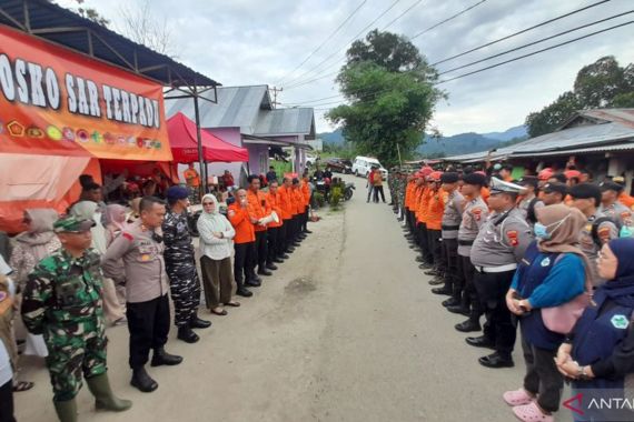 Operasi SAR Dihentikan Meski 15 Korban Longsor Tambang di Gorontalo Masih Hilang - JPNN.COM