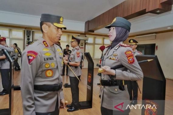 AKBP Rita Suwadi Resmi Jabat Kapolres Sukabumi Kota - JPNN.COM