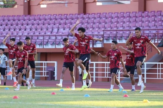 Indra Sjafri Ungkap Target Skuadnya di Penyisihan Grup A Piala AFF U-19 - JPNN.COM