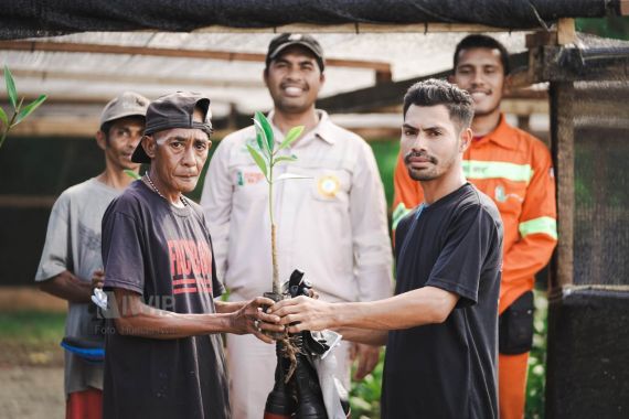 IWIP Berkomitmen Kesejahteraan Ekonomi Masyarakat Maluku Utara - JPNN.COM