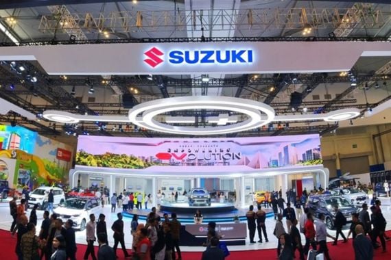 Booth Suzuki GIIAS 2024 Menyuguhkan Produk Menarik Hingga Aktivitas Seru - JPNN.COM