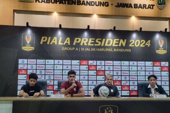 Persis Solo vs PSM Makassar Imbang, Milomir Seslija Puas - JPNN.COM