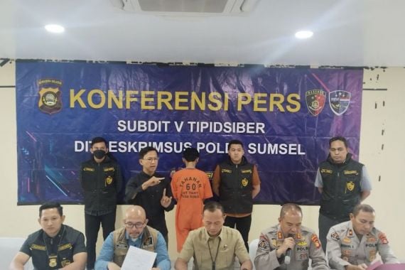 Pelaku Penyebar Video Tak Senonoh Kekasih di Palembang Ditangkap, Motifnya Terungkap - JPNN.COM